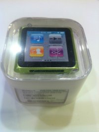 Apple iPod nano 6th Generation Green 16 GB Digital Media Player