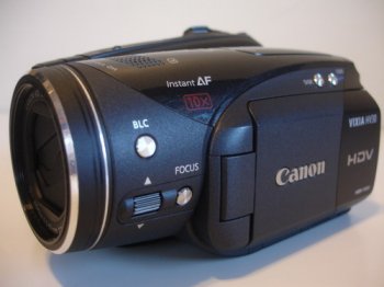 Canon VIXIA HV30 DV Camcorder