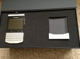BlackBerry Porsche Design P'9981 - 8GB - unlocked smartphone