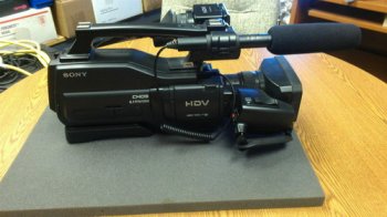 Sony HVR-HD1000 Digital High Definition HDV Camcorder