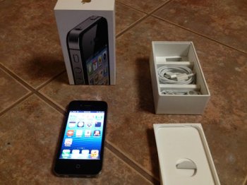 Original Apple iPhone 4S - 32GB Black unlocked!