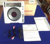 Pioneer CDJ-800 MK2 Professional DJ CD/MP3 Player MKII