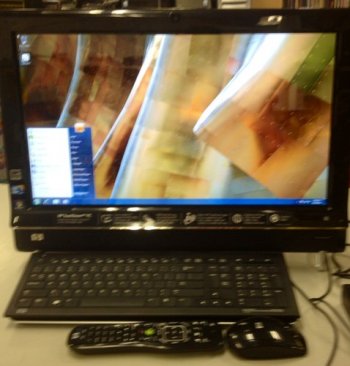 23\" HP Touchsmart 600-1120 ALL IN ONE PC