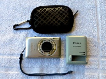 Canon PowerShot ELPH 510 HS / IXUS 1100 HS 12.1 MP camera