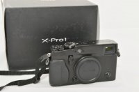 Fujifilm X series X-Pro1 16.3 MP Digital Camera