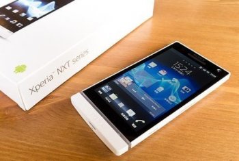Sony Xperia S LT26i 32GB 4.3\" LED Flash 12MP Android 2.3 Phone