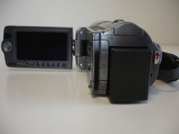 Canon HF100 DV Camcorder