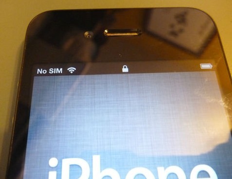 Apple iphone 4 32GB black unlocked smartphone - Click Image to Close