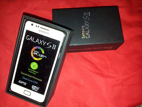 Samsung I9100 Galaxy S II S2 4.3" AMOLED 8MP Android 2.3 Phone - Click Image to Close