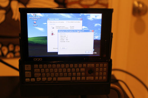 OQO 02 Touchscreen UMPC - Click Image to Close