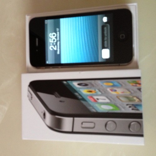 Original Apple iPhone 4S 16GB Black Unlocked - Click Image to Close