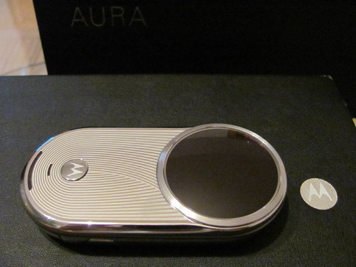 Motorola AURA R1 (Unlocked) Cellular Phone - Click Image to Close